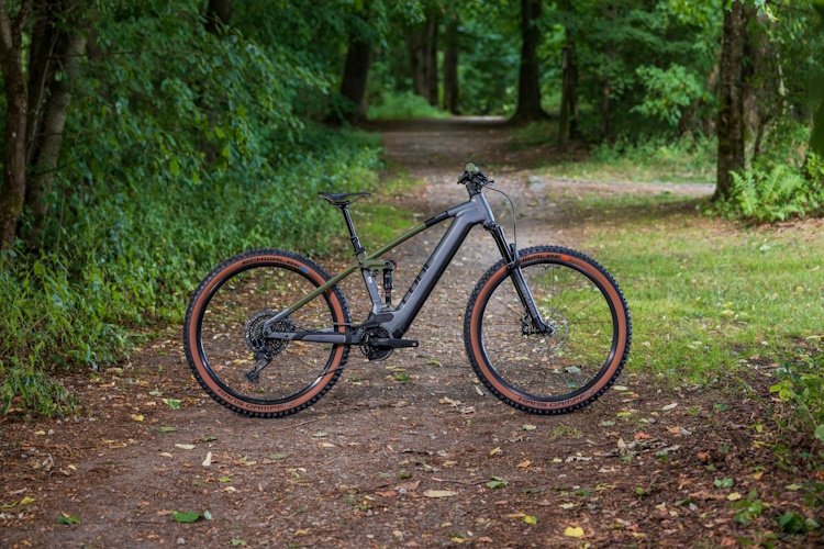 Vtt-electrique-Cube-stereo-hybrid-120-tm-750-endurance-garantie-galerievelo.fr-7.jpg cube reaction hybrid autonomie batterie